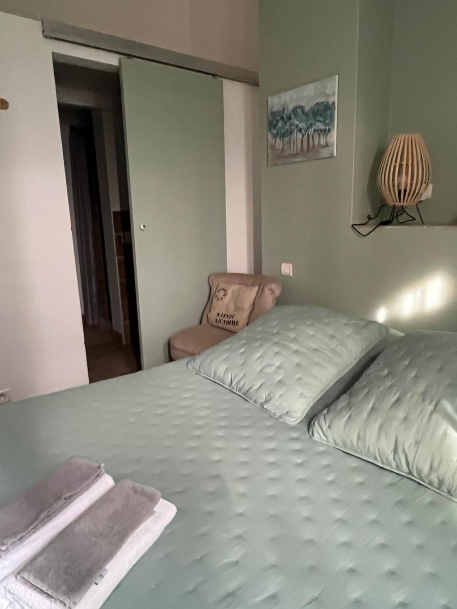 Puyvert Maison D'Hotes Bastide St Victor A 2,5 Kilometres De Lourmarin المظهر الخارجي الصورة